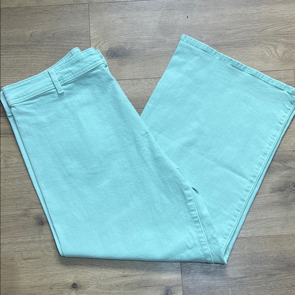 Universal Thread Mint-Colored Sailor Wide Leg High-Rise Jeans